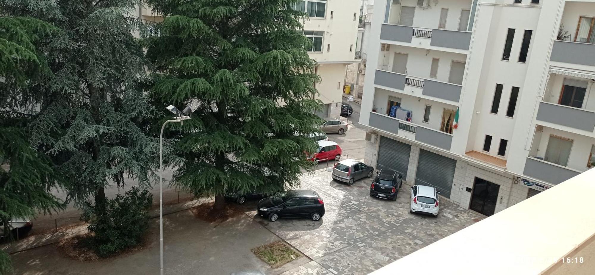 Appartamento Terrazza Bella Vista Чистернино Экстерьер фото